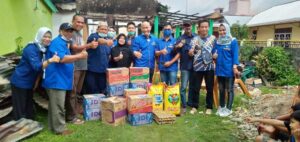 DPD NasDem Lubuklinggau Terus Hadir dan Berbagi ke Masyarakat – Berikan Bantuan Keluarga Korban Kebakaran