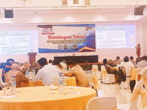 FKMM Beri Bimtek Perangkat Desa Tentang UU ITE 