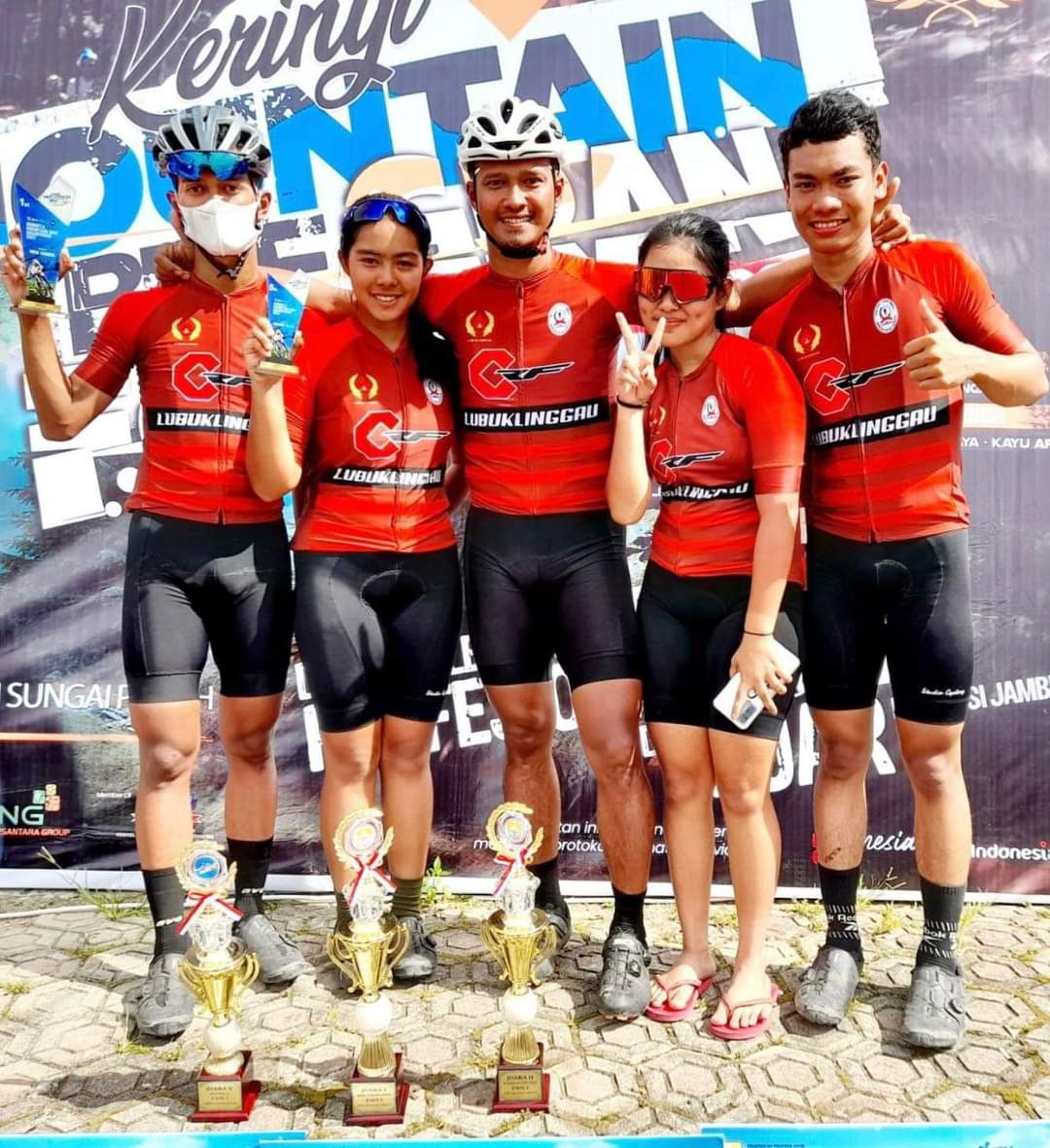 Atlet Asal Kota Lubuklinggau Ukir Prestasi Membanggakan Dikejurnas Sepeda Gunung Kerintji Mountain Bike Granfondo 2022