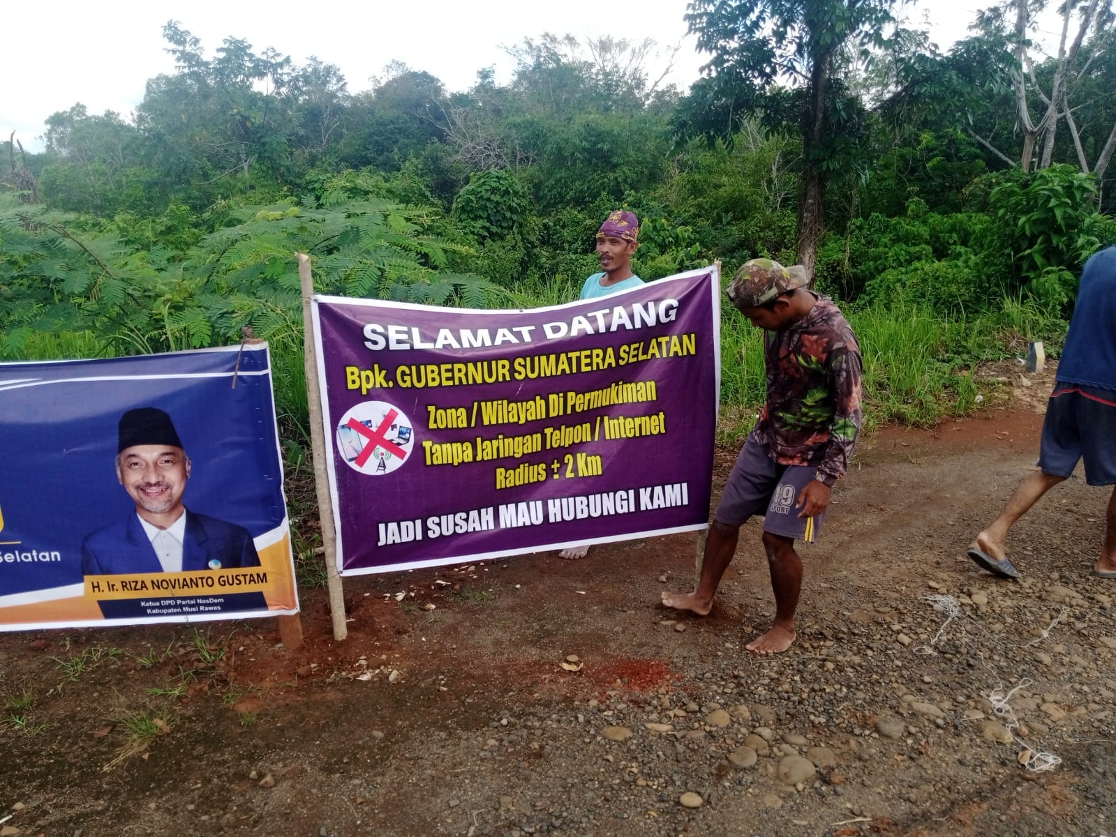 Kado Ulang Tahun Ke-79 Mura Masyarakat Keluhkan Masih Susah Sinyal