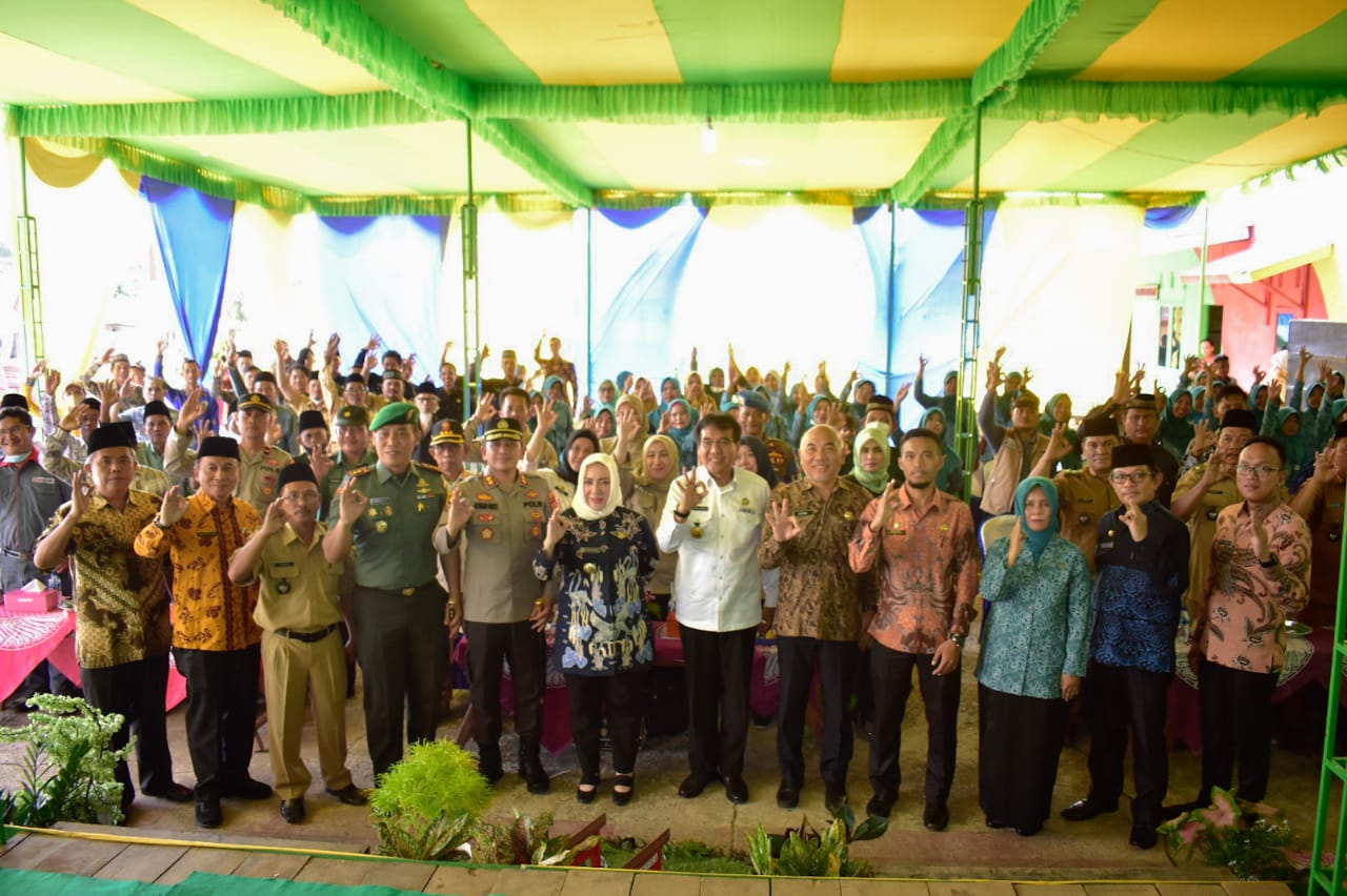 Bupati Hj. Ratna Machmud Buka Lomba BBGRM Tingkat Provinsi, Dengan Harapan Tumbuhkan Semangat Membangun Desa