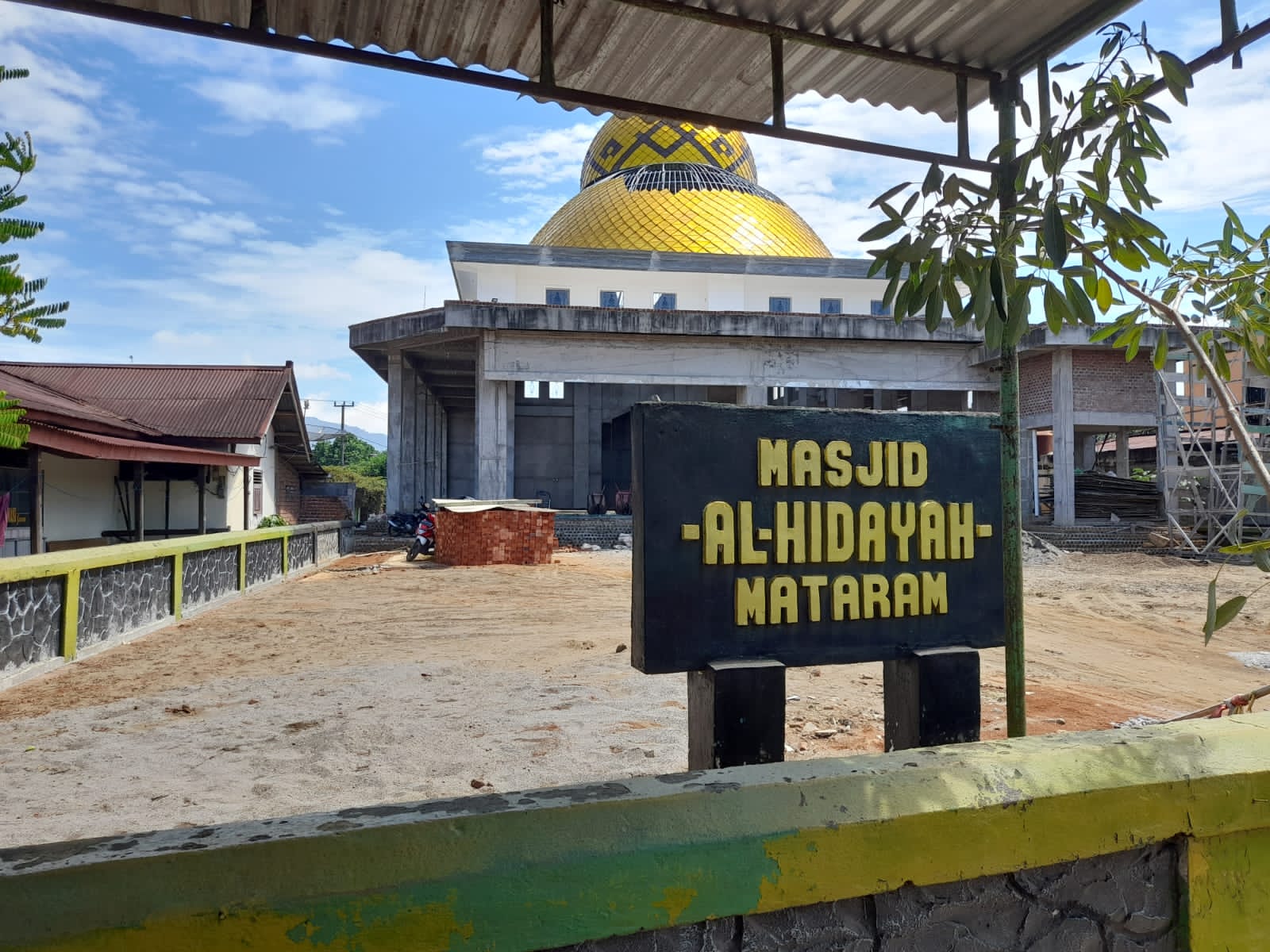 Warga Desa Mataram Kecamatan Tugumulyo Tunggu Bantuan PemKab Musi Rawas Untuk Selesaikan Pembangunan Masjid Al-Hidayah