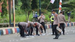 Polres Musi Rawas Bergotong Royong Bersihkan Seputar Agropolitan Center Mura
