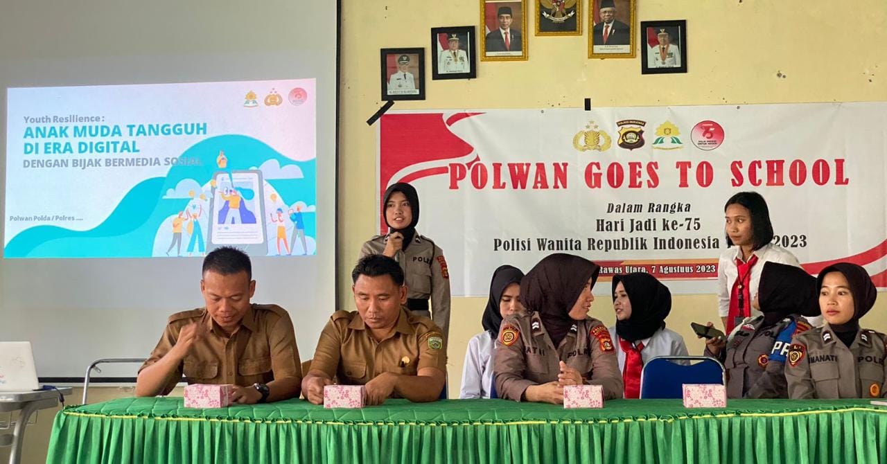 Polwan Goes to School Ajak Pelajar SMA Negeri Rupit Menjadi Bijak dalam Bermedia Sosial