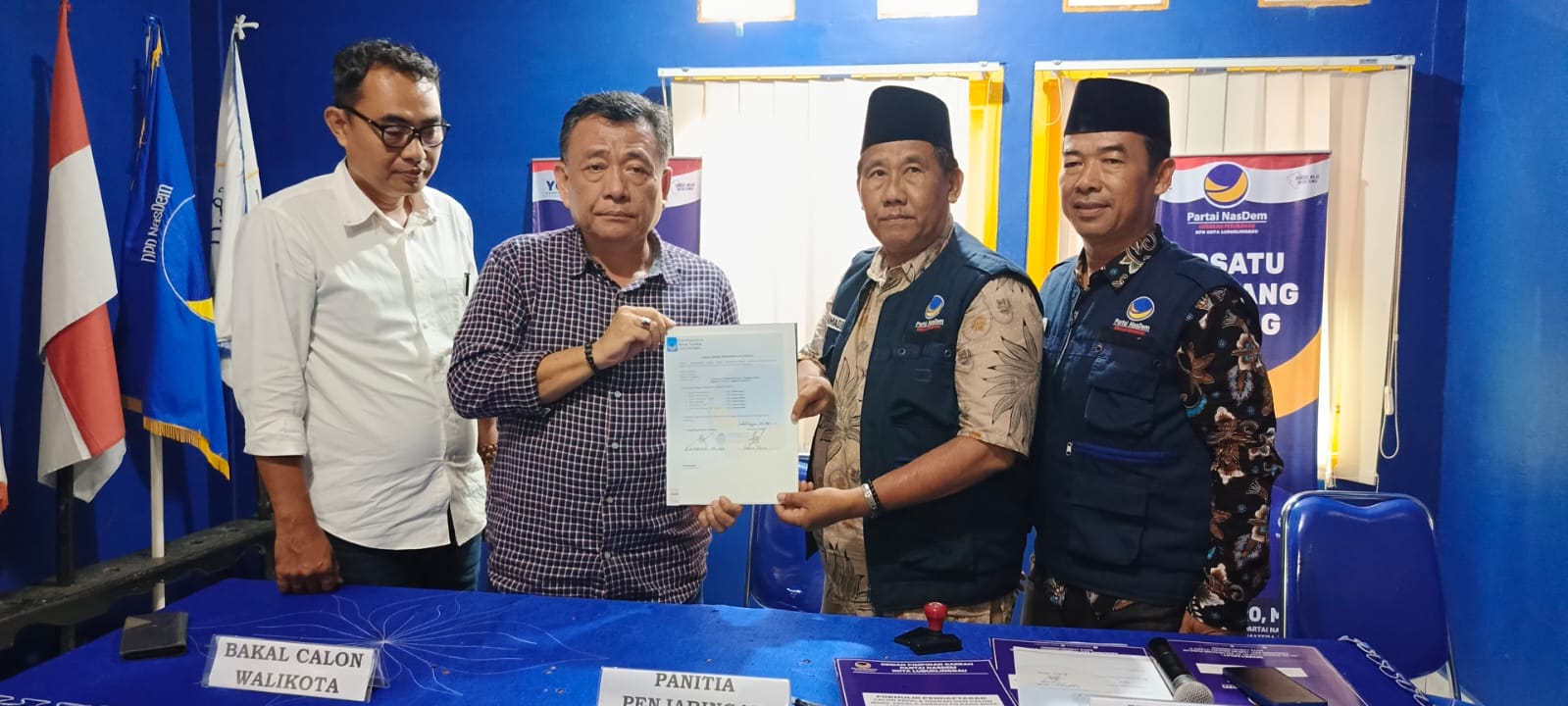 H. Alfarizal SH.MH Jadi Yang Pertama Kembalikan Berkas Pendaftaran di DPD NasDem