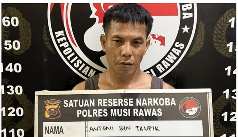 Simpan Sabu di Kap Mesin Mobil, Warga Musi Banyuasin Ditangkap Satresnarkoba Polres Musi Rawas