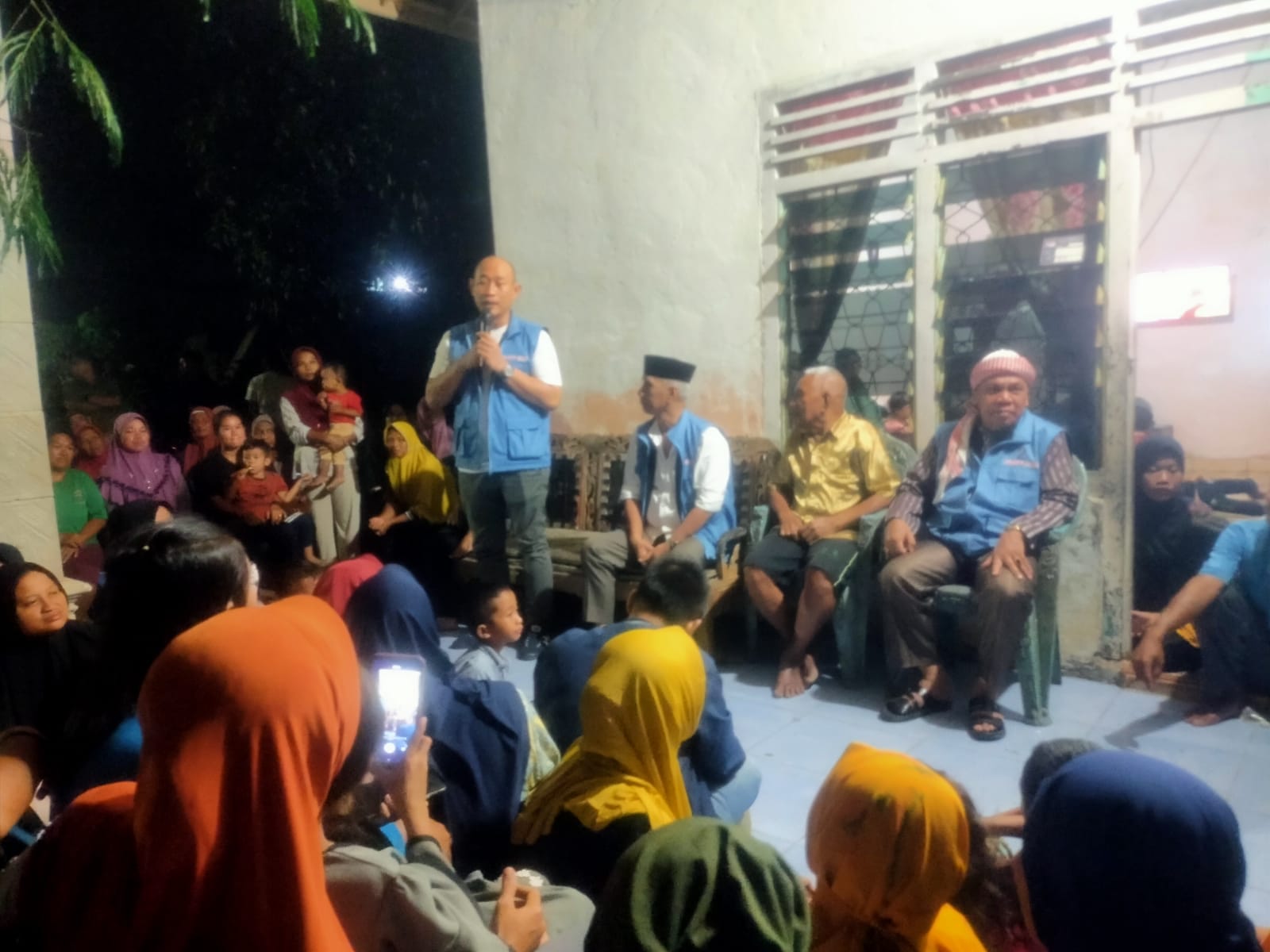 Warga Taba Baru Antusias Sambut Kampanye Yoppy-Rustam, Harap Janji Perbaikan Infrastruktur Terwujud