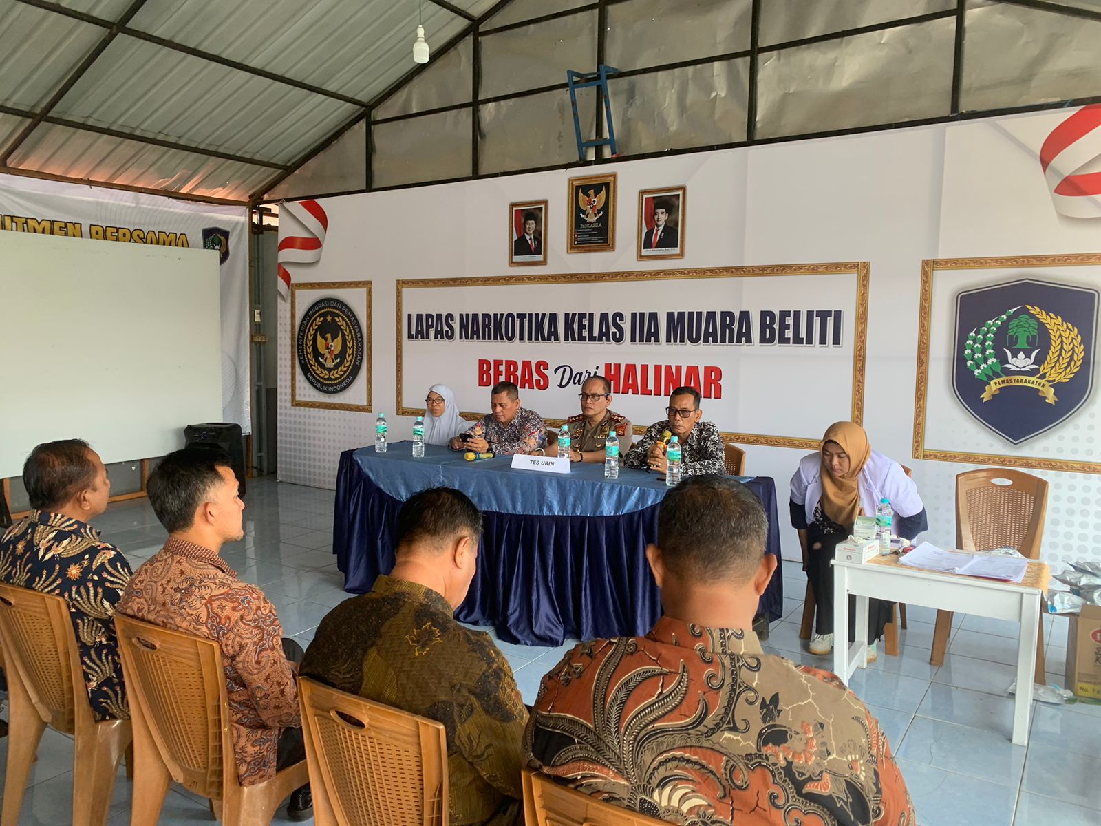 Lapas Narkotika Muara Beliti Gelar Tes Urine, Seluruh Pegawai dan Warga Binaan Negatif Narkoba