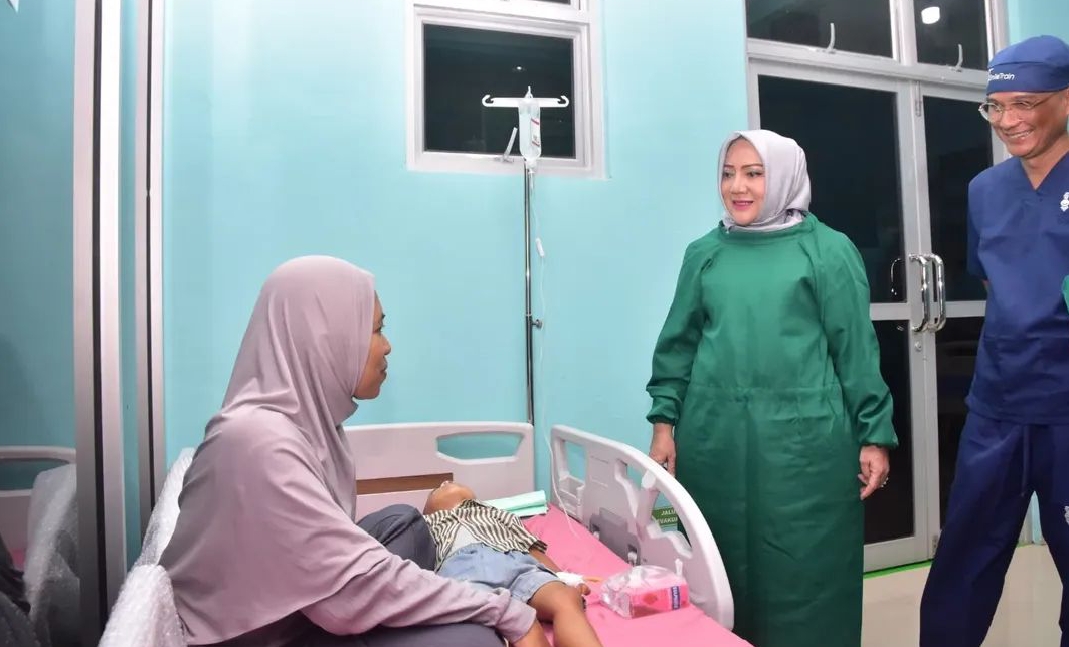 Bupati Musi Rawas Tinjau Operasi Gratis Bibir Sumbing di RSUD Muara Beliti