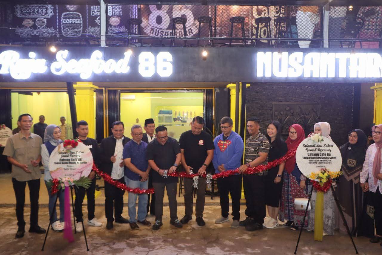 Cafe 86 Nusantara Resmi Dibuka, Hidupkan Suasana Baru di Alun-alun Merdeka Lubuk Linggau