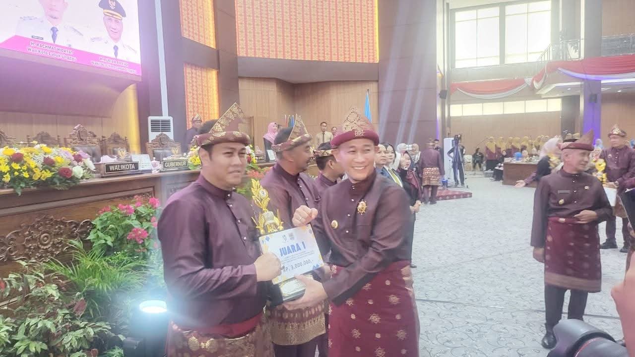 Dinas Kependudukan dan Capil Raih Juara Pertama Lomba Inovasi Daerah