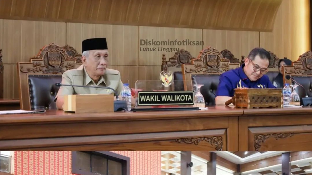 DPRD Kota Lubuklinggau Soroti Raperda APBD 2026, Wawako Sampaikan Jawaban Eksekutif