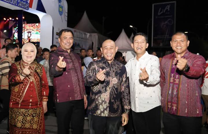 Festival Danau Ranau 2025 Resmi Dibuka, Wali Kota Lubuk Linggau Hadir di Gala Dinner SRGF
