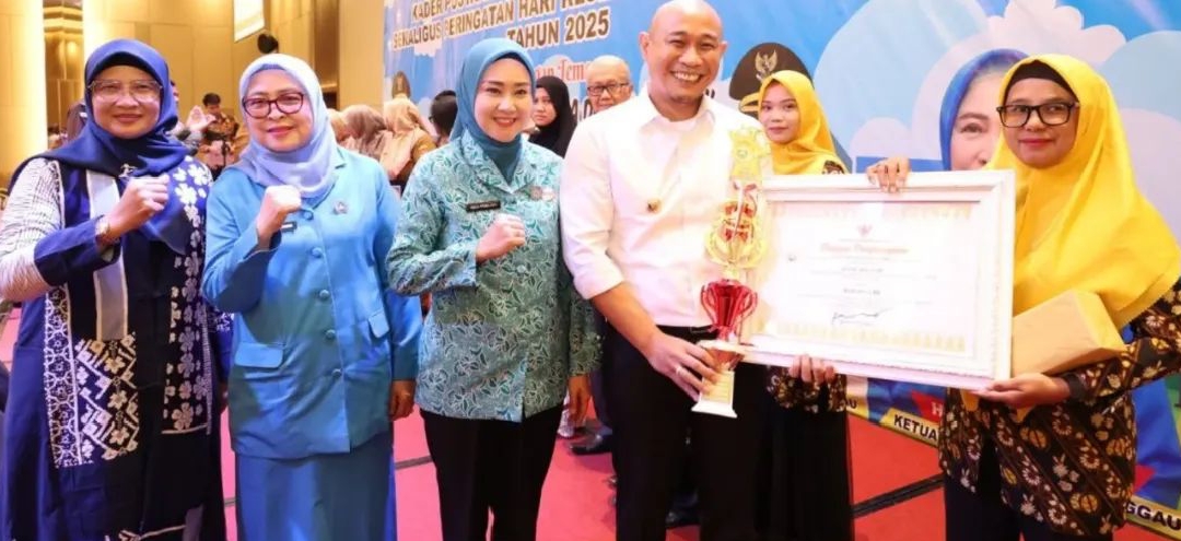 Wali Kota Lubuklinggau dan Dinkes Dorong Kenaikan Insentif, Serta Berikan Apresiasi Seragam Baru bagi Kader Posyandu